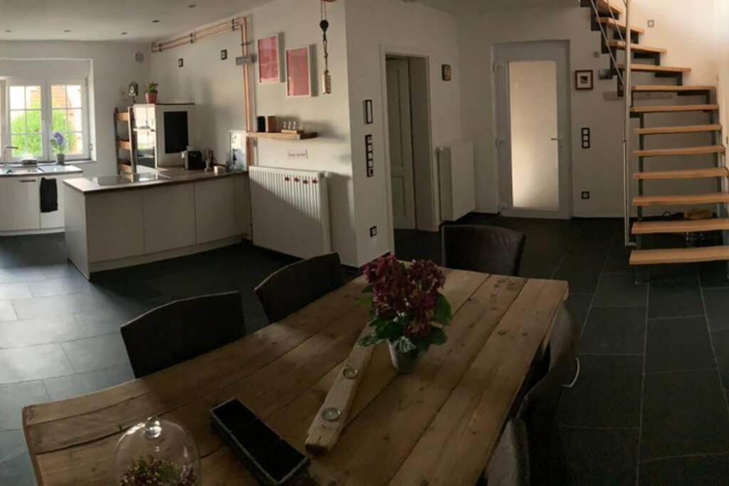 Hier Steckt Liebe Drin ! Dormagen Exterior foto